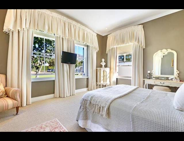 4 BEDROOM PROPERTY TO RENT IN STEENBERG GOLF ESTATE